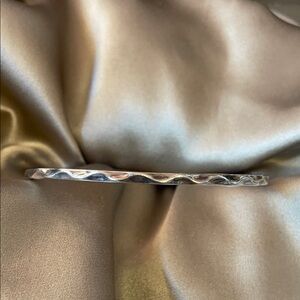 PANDORA 925 Sterling Wave Bangle Bracelet